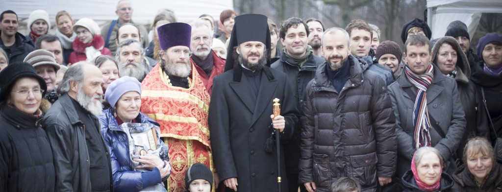 Епископ Амвросий совершил закладку Храма в честь  Царевича Алексия